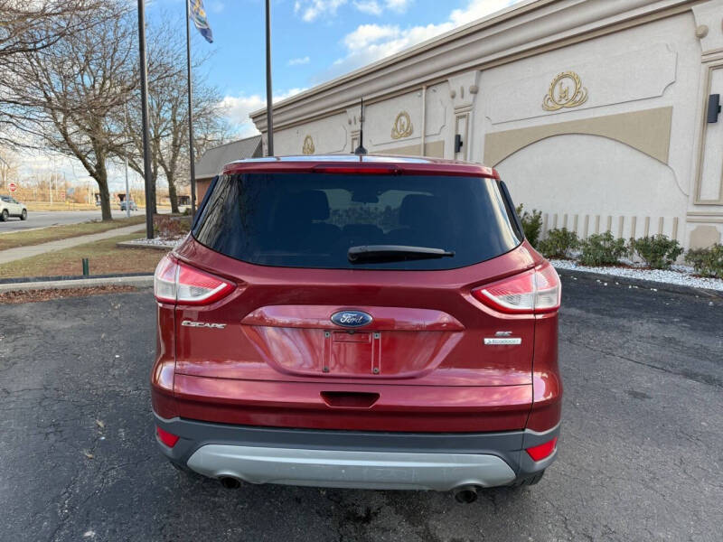 2016 Ford Escape SE