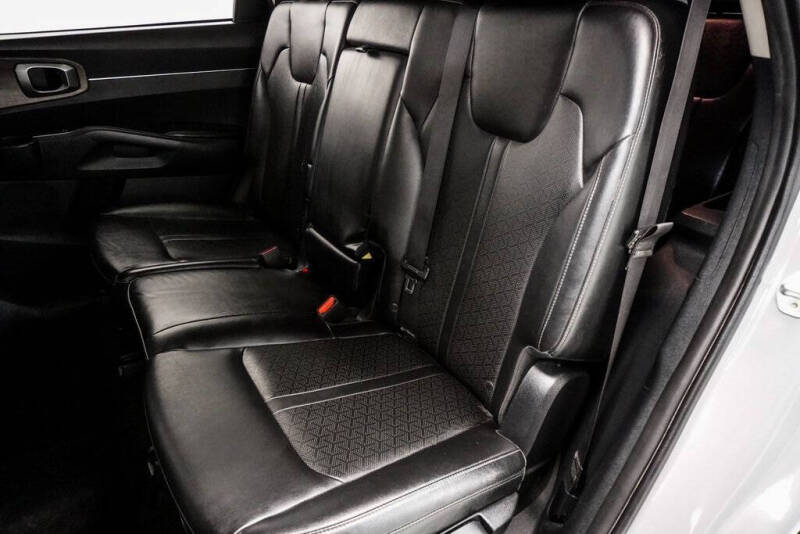 2022 Kia Sorento X-Line S