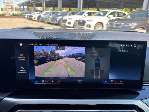 2024 BMW 3 Series 330e xDrive