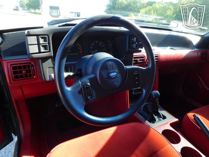 1987 Ford Mustang LX