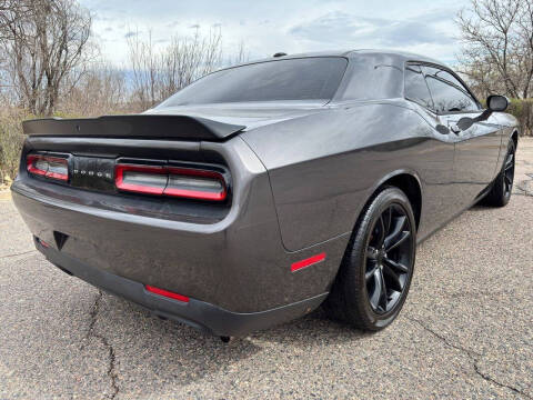 2016 Dodge Challenger