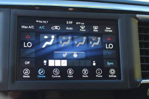 2020 Chrysler Pacifica Touring L