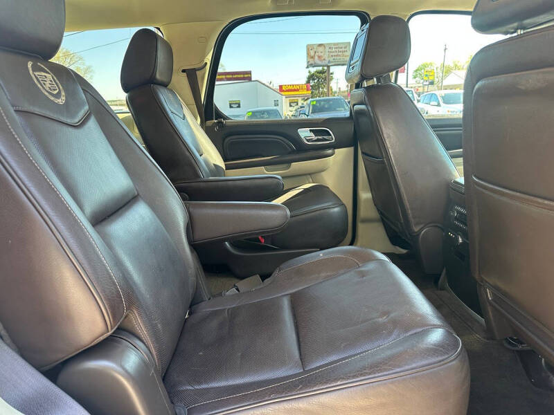 2014 Cadillac Escalade Platinum