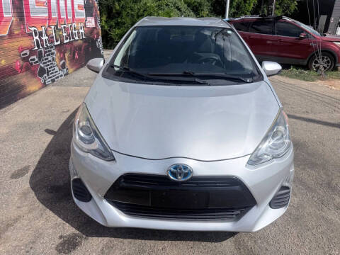 2016 Toyota Prius c