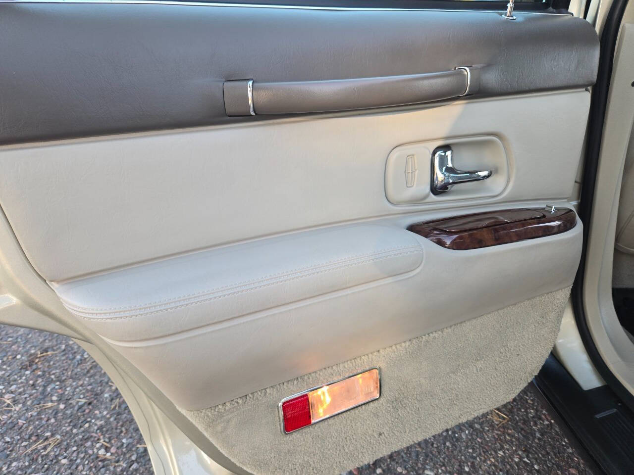 1997 Lincoln Town Car 112