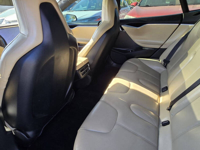 2016 Tesla Model S P90D