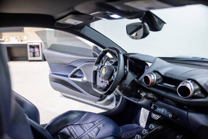 2019 Ferrari 812 Superfast