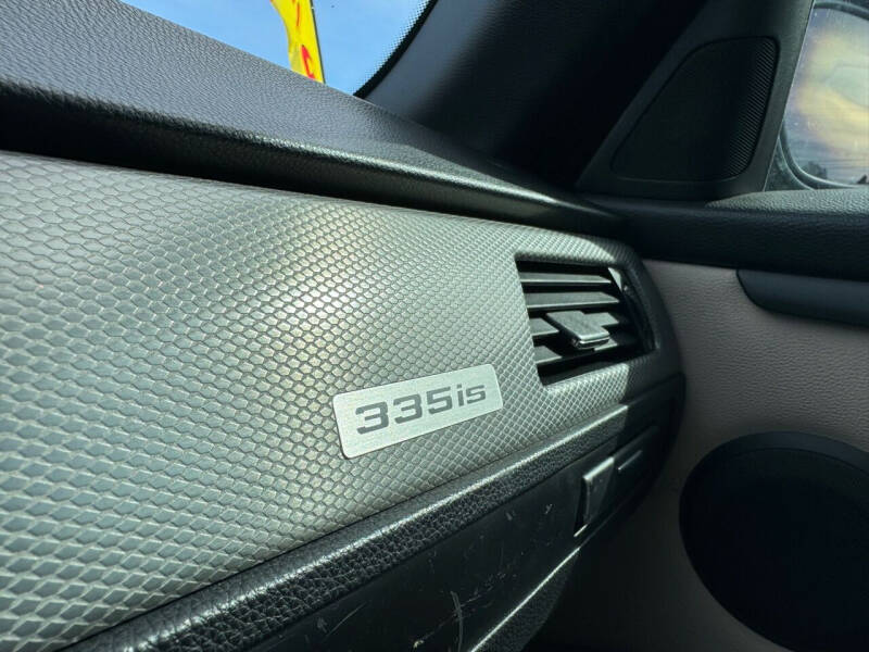 2011 BMW 3 Series 335is