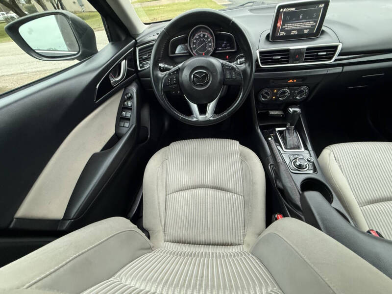 2015 Mazda MAZDA3 i Touring