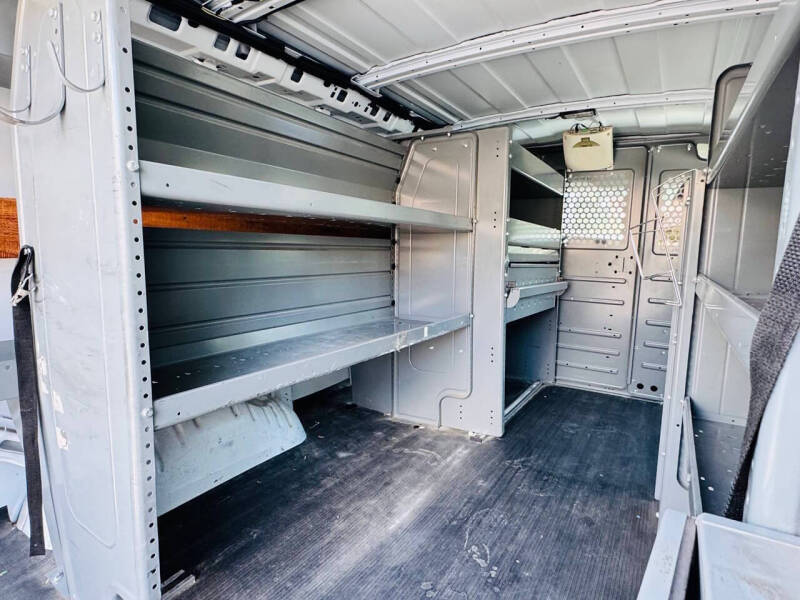 2014 Chevrolet Express 2500