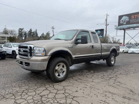 2006 Ford F-250 Super Duty for sale at ALPINE MOTORS in Milwaukie OR