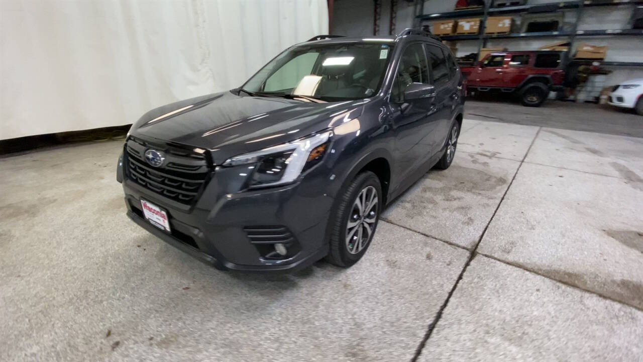 2023 Subaru Forester for sale at Victoria Auto Sales in Victoria, MN