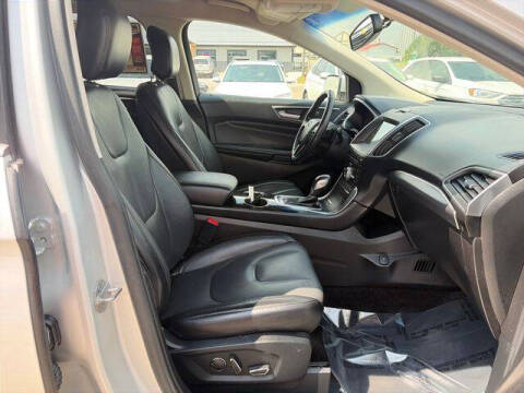 2017 Ford Edge Titanium