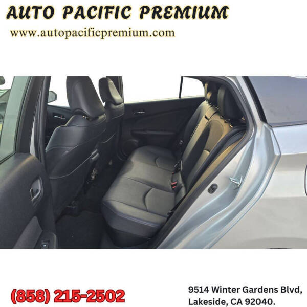 2016 Toyota Prius Four