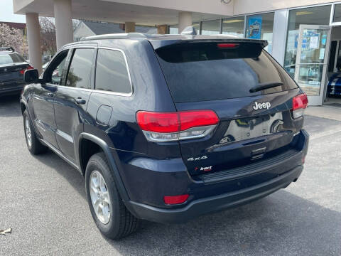 2016 Jeep Grand Cherokee Laredo