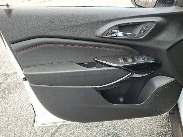 2025 Chevrolet Trax RS