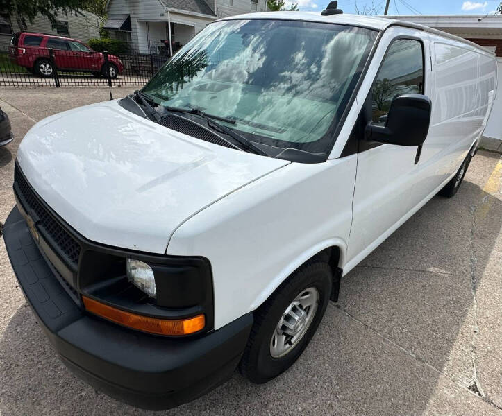 2017 Chevrolet Express 3500