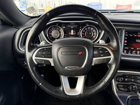 2015 Dodge Challenger SXT Plus