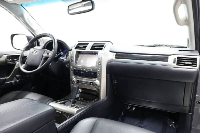 2017 Lexus GX 460