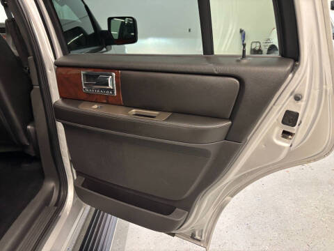 2012 Lincoln Navigator