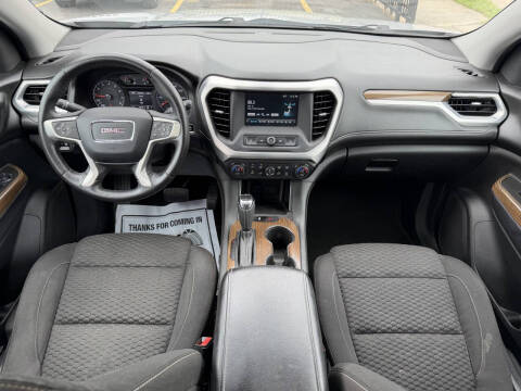 2017 GMC Acadia SLE-1