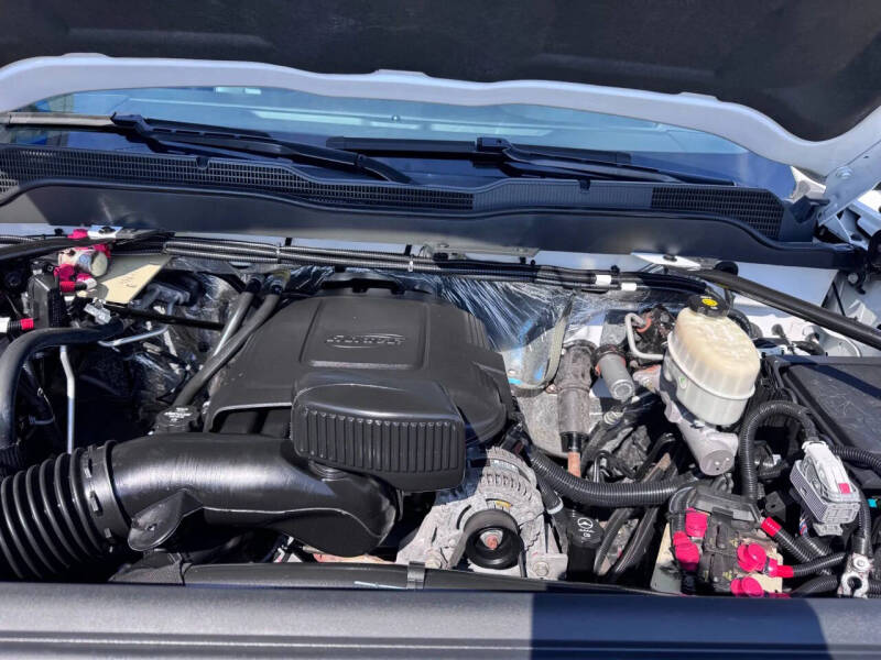 2015 Chevrolet Silverado 3500HD CC