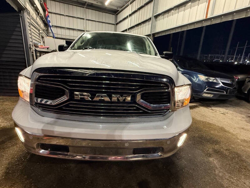 2015 RAM 1500 SLT