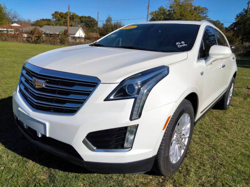 2017 Cadillac XT5 for sale at LA PULGA DE AUTOS in Dallas TX