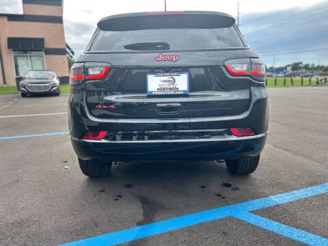 2023 Jeep Compass (Red) Edition