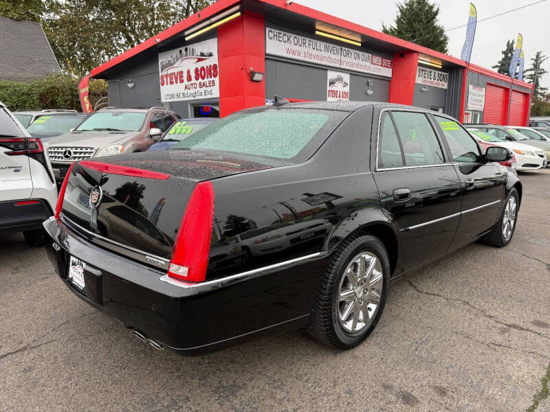 2009 Cadillac DTS Luxury 6-Passenger