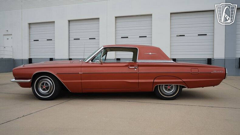 1966 Ford Thunderbird