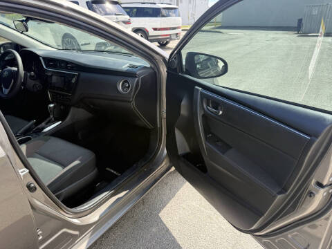 2018 Toyota Corolla LE