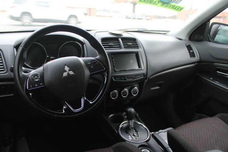 2017 Mitsubishi Outlander Sport 2.4 SE