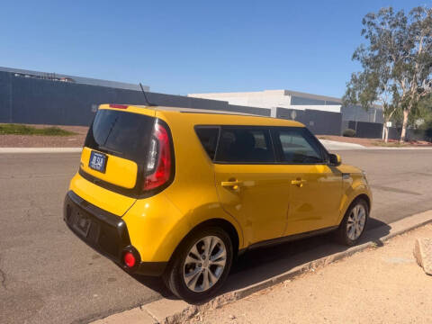 2016 Kia Soul +