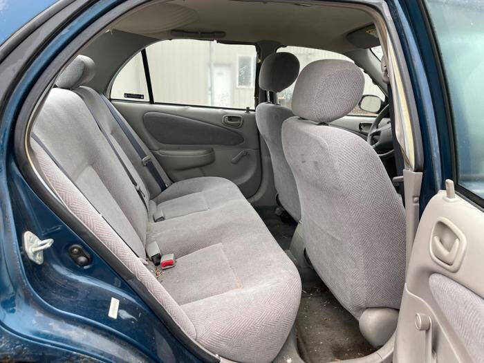 2001 Chevrolet Prizm LSi