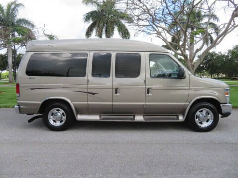 2014 Ford E-Series E-150