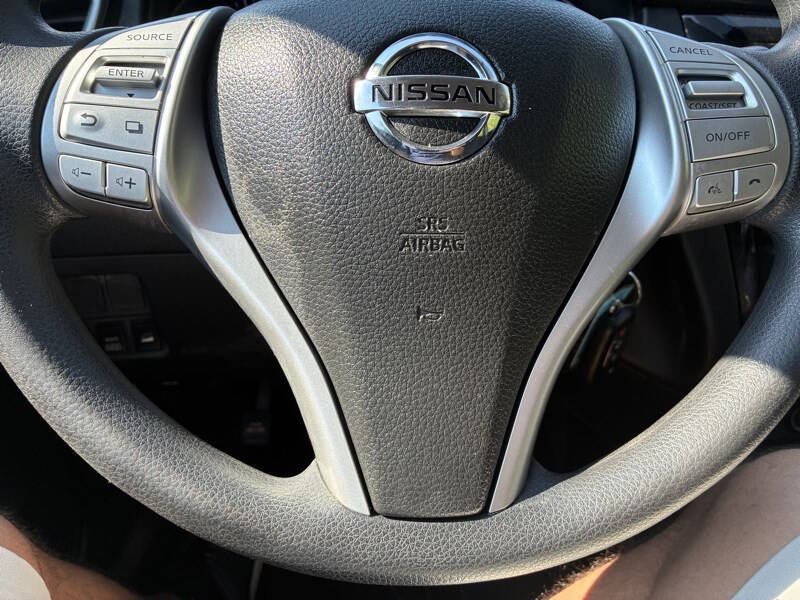 2016 Nissan Rogue S