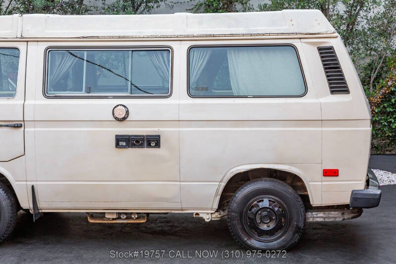 1982 Volkswagen Vanagon Camper