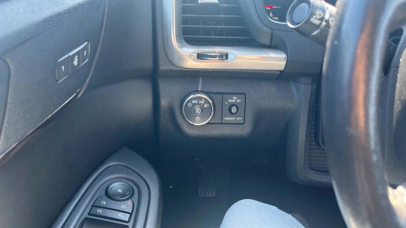 2015 GMC Acadia Denali