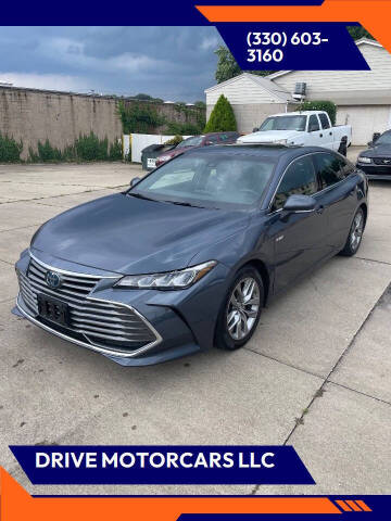 2019 Toyota Avalon Hybrid XLE