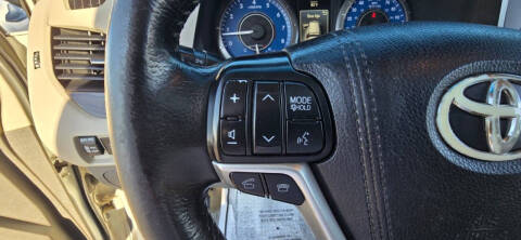 2015 Toyota Sienna XLE 8-Passenger