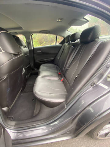 2019 Acura ILX w/Premium