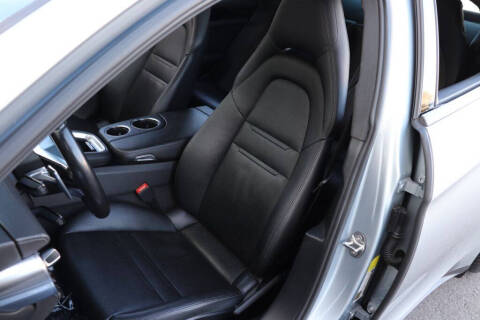 2019 Porsche Panamera 4