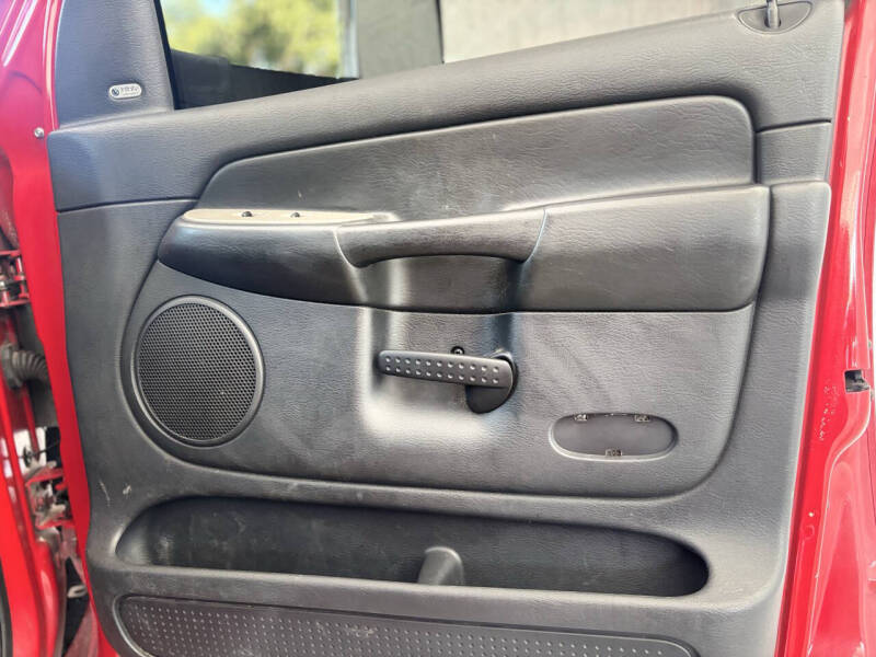 2004 Dodge Ram 3500 SLT