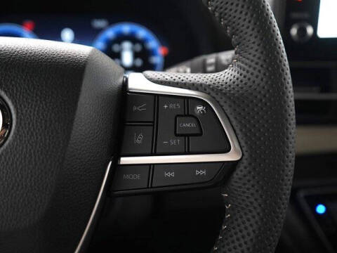 2025 Toyota Sienna Limited 7-Passenger