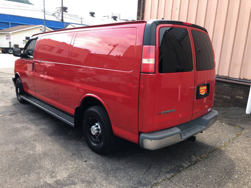 2008 Chevrolet Express 2500