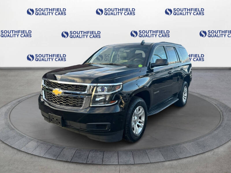 Chevrolet Tahoe's photo