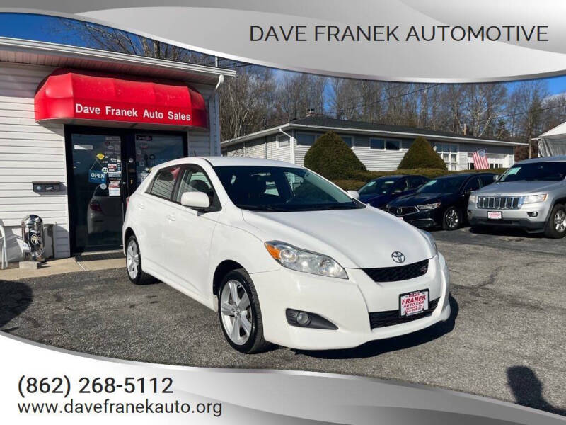 2010 Toyota Matrix S's photo