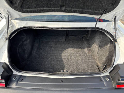 2018 Dodge Challenger SXT Plus