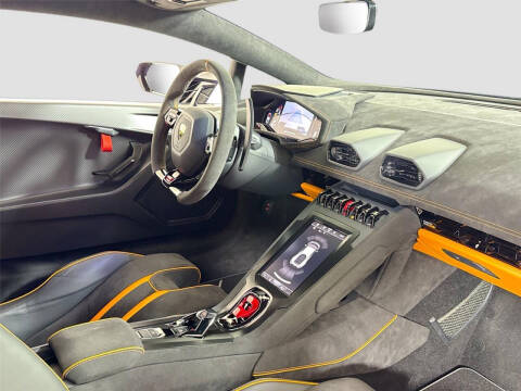 2023 Lamborghini Huracan Tecnica